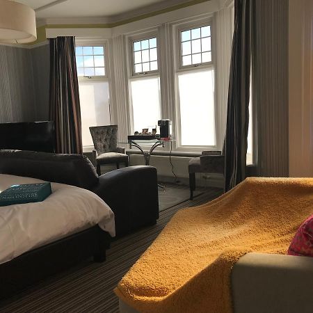 Regency Rooms ลิตเติลแฮมป์ตัน ภายนอก รูปภาพ